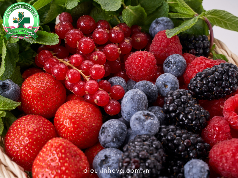 Các loại quả mọng chứa nhiều dưỡng chất giúp tăng nội tiết tố